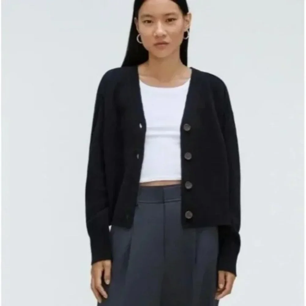 Everlane The Cropped Cardigan Sweater Black Womens XS